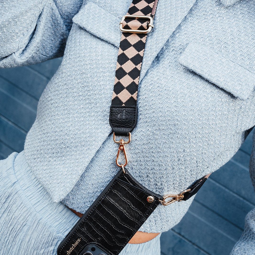 CrissCross Caramel Set | iPhone | Black DUTCHIES