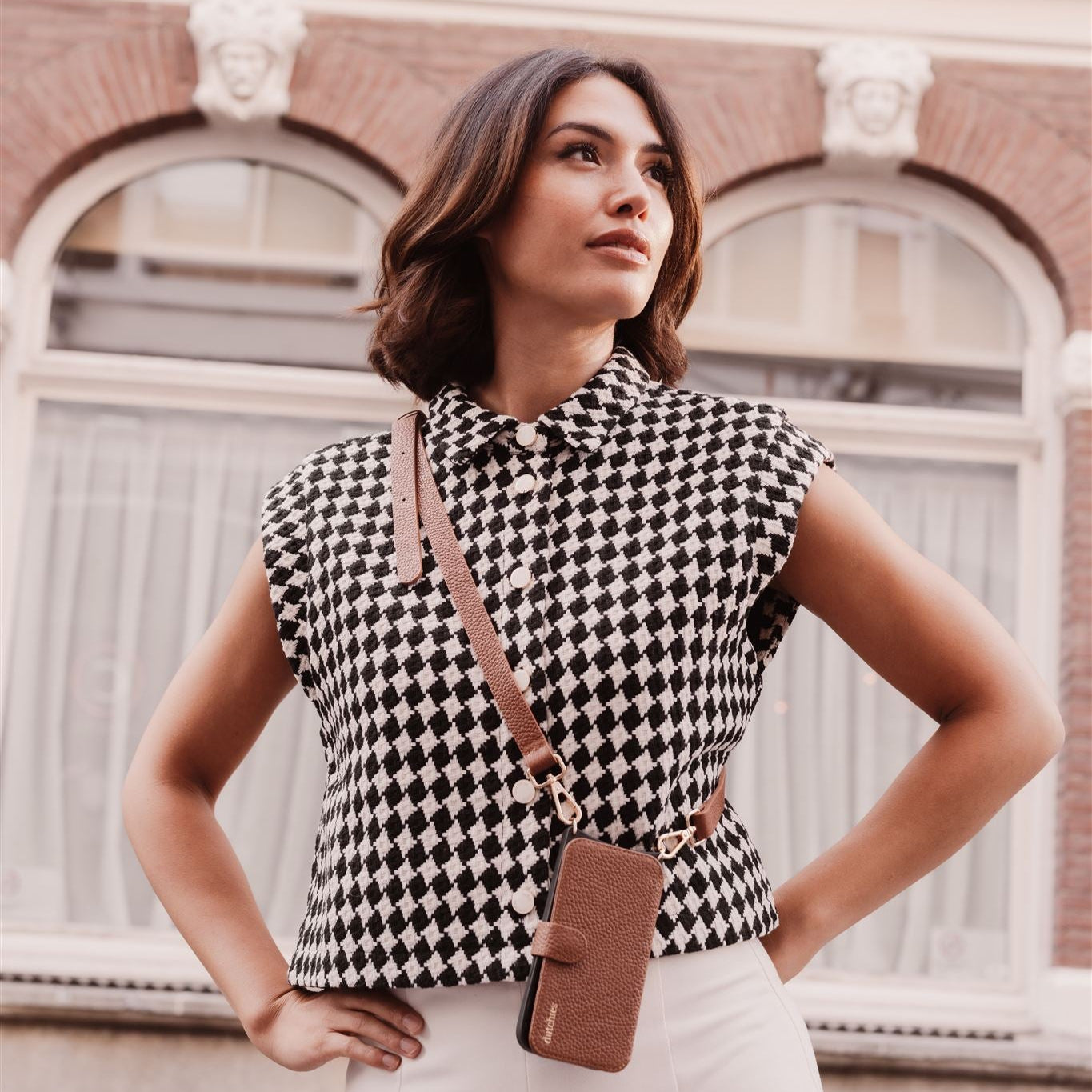 iPhone Wallet Case | Brown