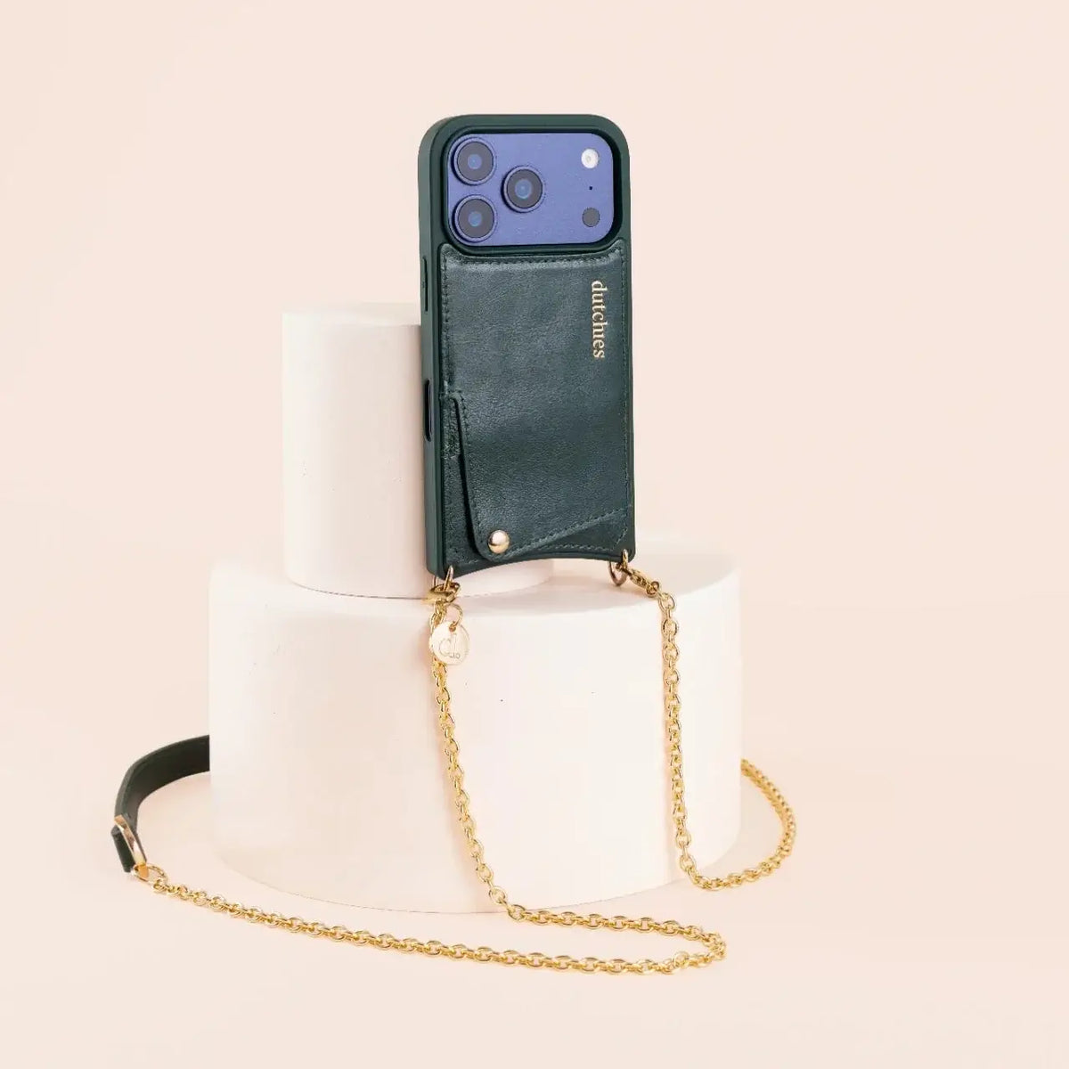Spanish Chain Set | iPhone | Forest Green – Stylish phone case with chain on display.