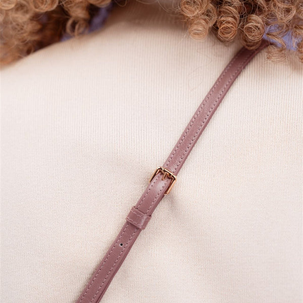 Classic set | Samsung | Mauve - Close-up of the slimline strap showcasing its elegant mauve leather texture.