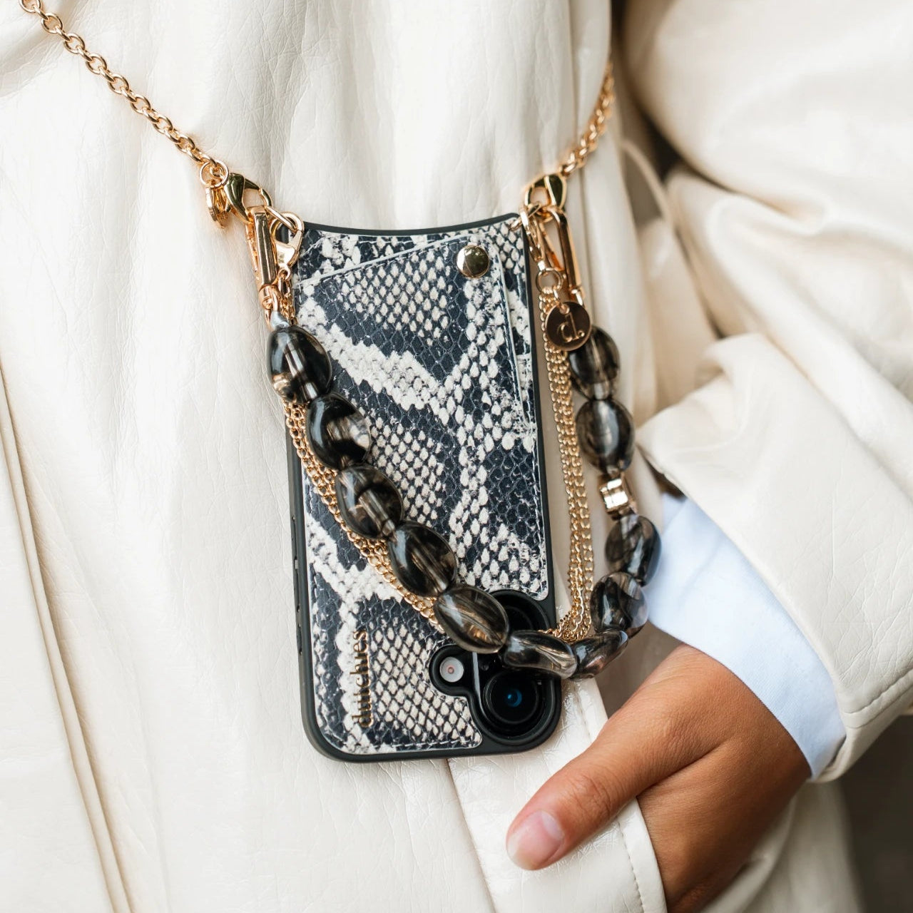 Samsung Case | Snake – Stylish snake print Samsung phone case with cardholder and trendy strap.