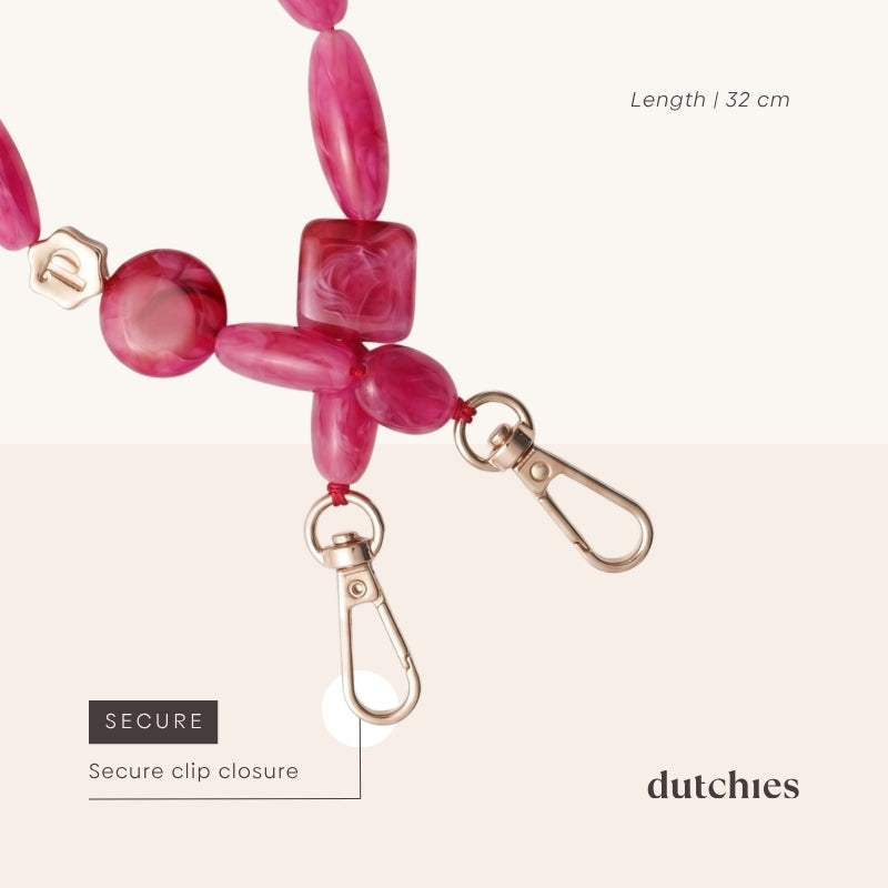 Secure clip closure for trendy pink charm set by dutchies, length 32 cm.