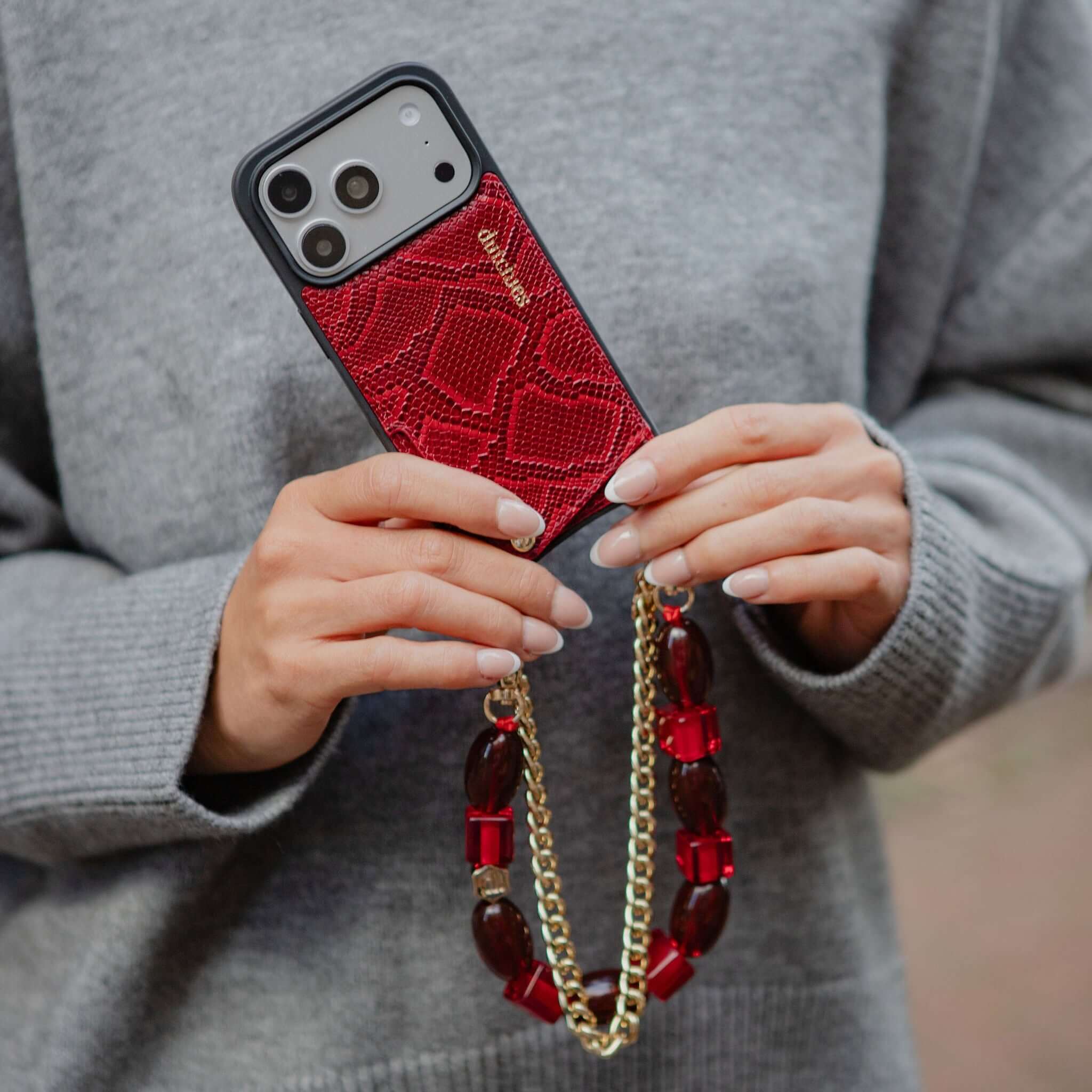 Phone Charm | Beaded | Red | Franky | Dutchies