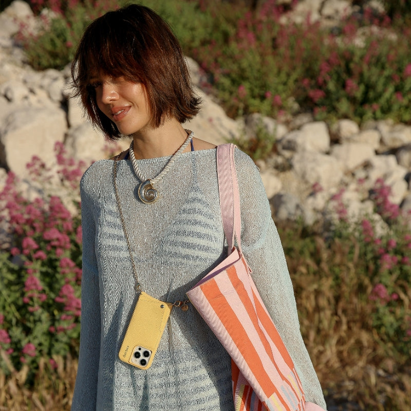 Phone Chain | Spanish | Yellow